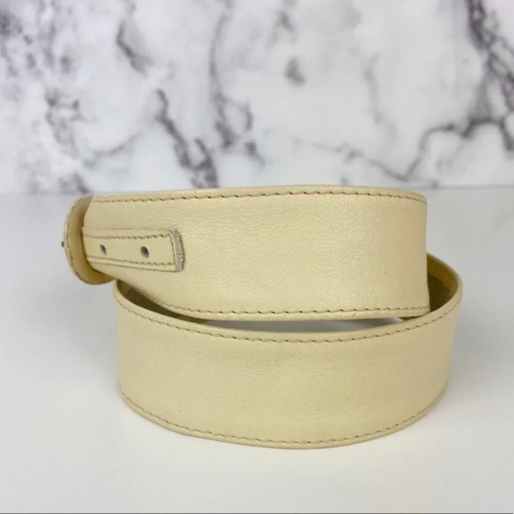 Vintage Lightweight Beige Leather Belt